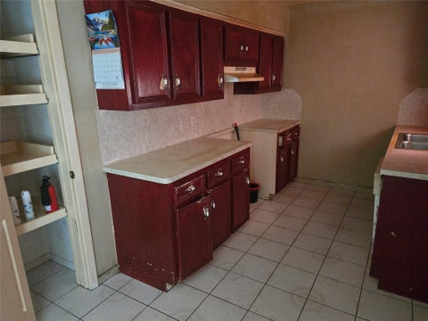 Tiny photo for 4814 Tidewater Drive, Houston, TX 77045 (MLS # 20355191)