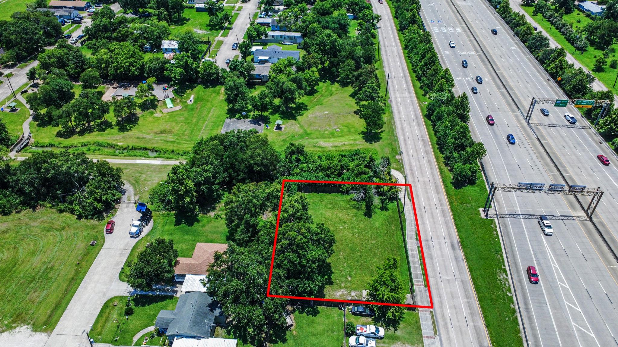 302 N Highway 146
