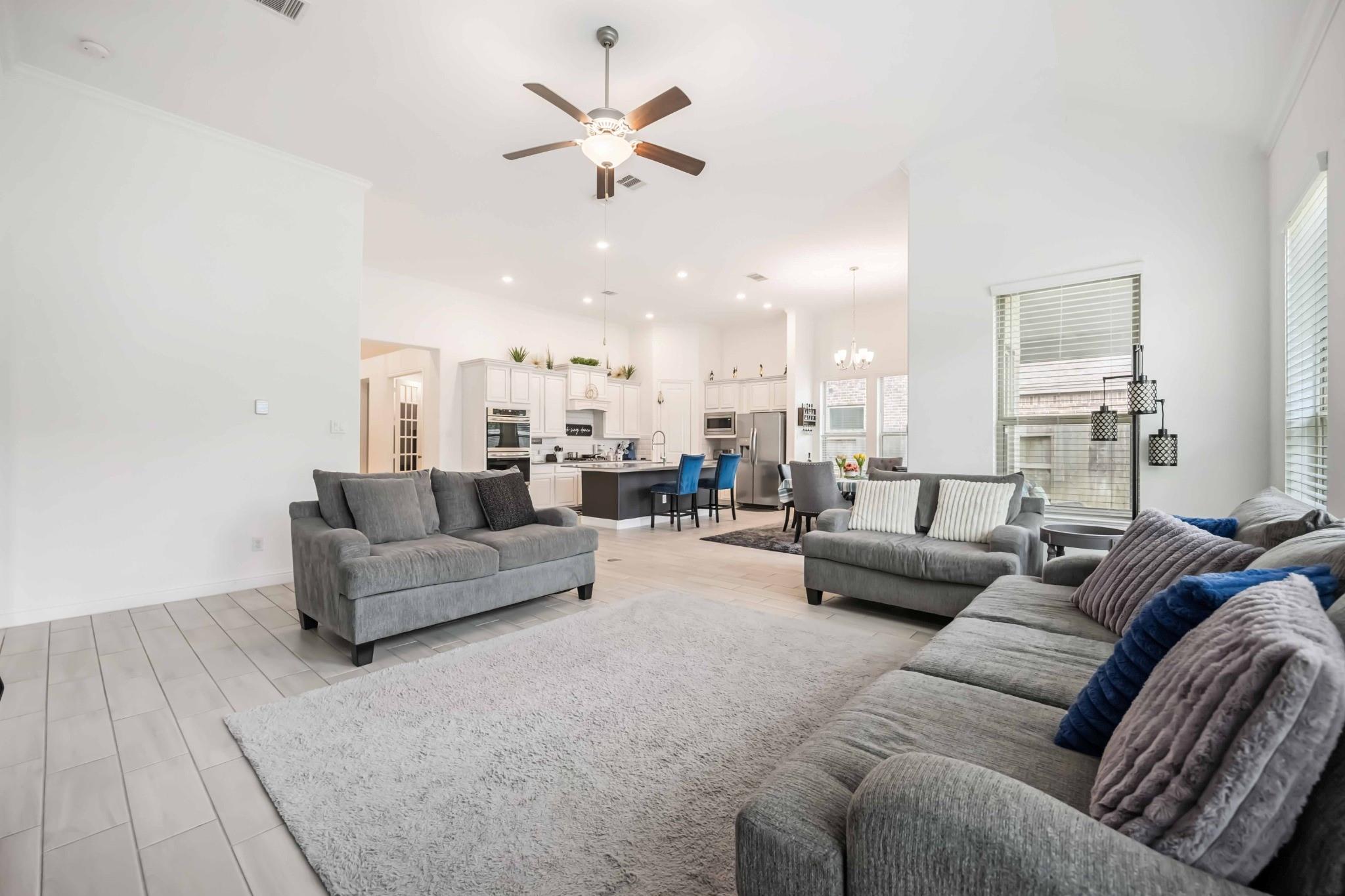 13710 Sturcombe Glen Trail