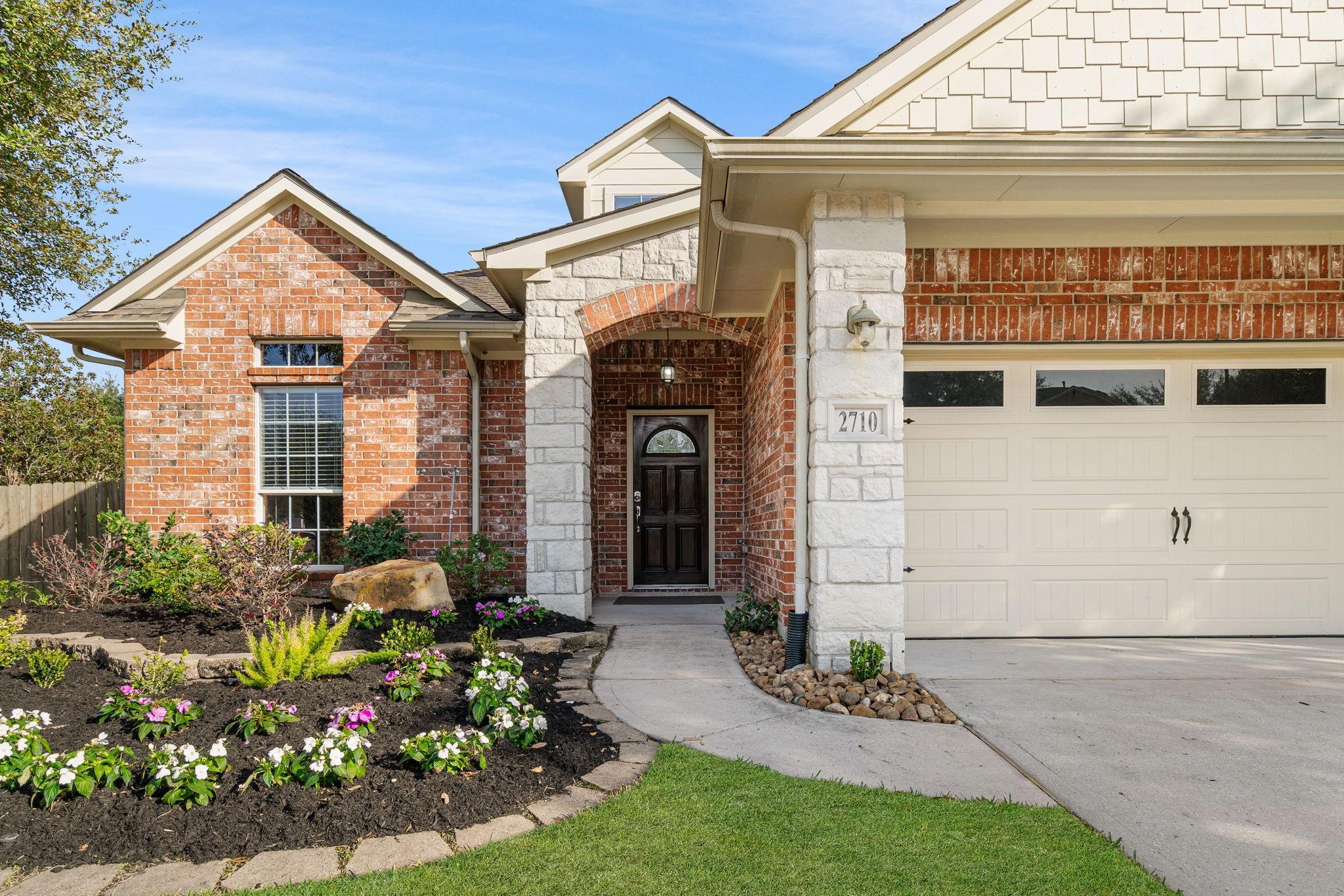 2710 Fountainbrook Park Court