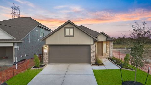 Photo of 13219 Padre Bay Lane, Rosharon, TX 77583 (MLS # 96382965)