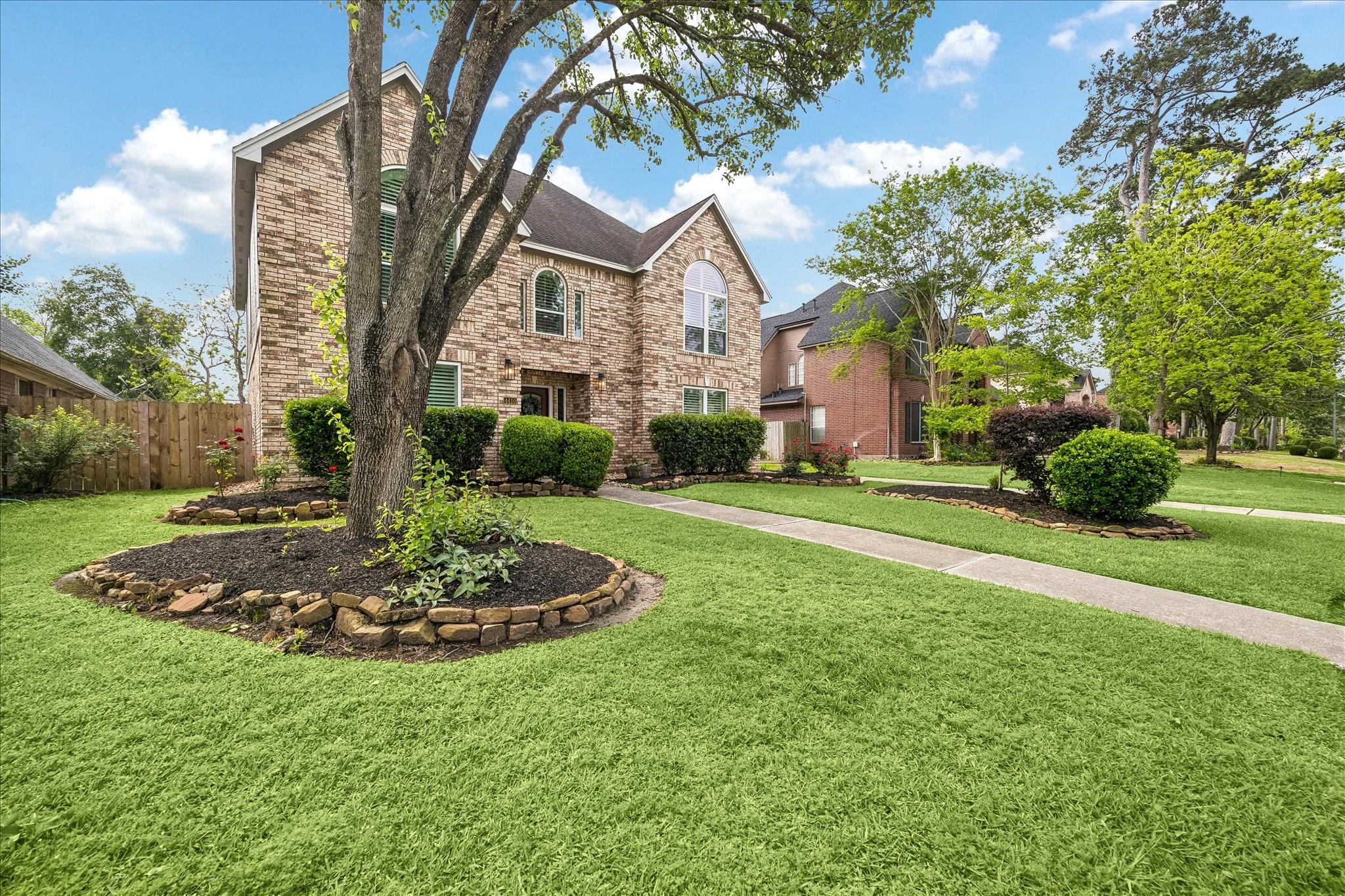 4410 Pine Breeze Drive