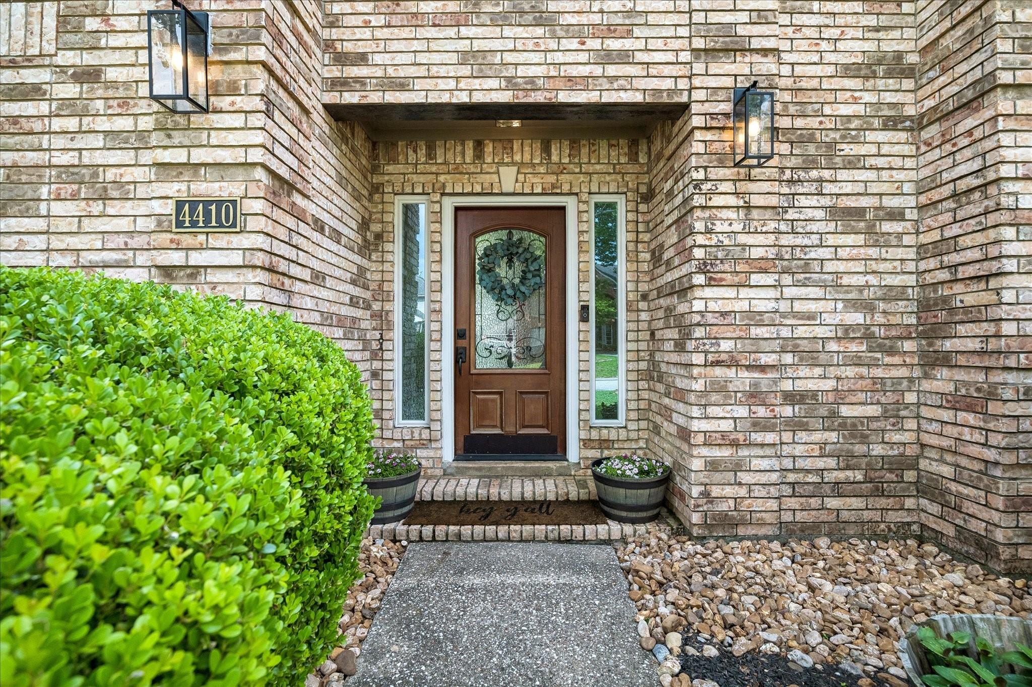 4410 Pine Breeze Drive