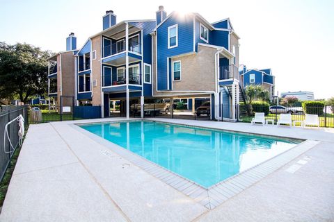 18519 Egret Bay Boulevard 1704 Webster TX 77058