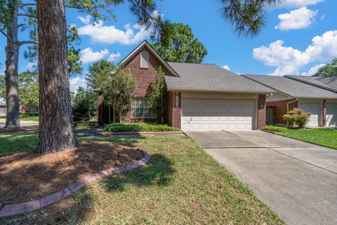 Photo of 16030 Royal Garden Drive, Houston, TX 77095 (MLS # 97602439)