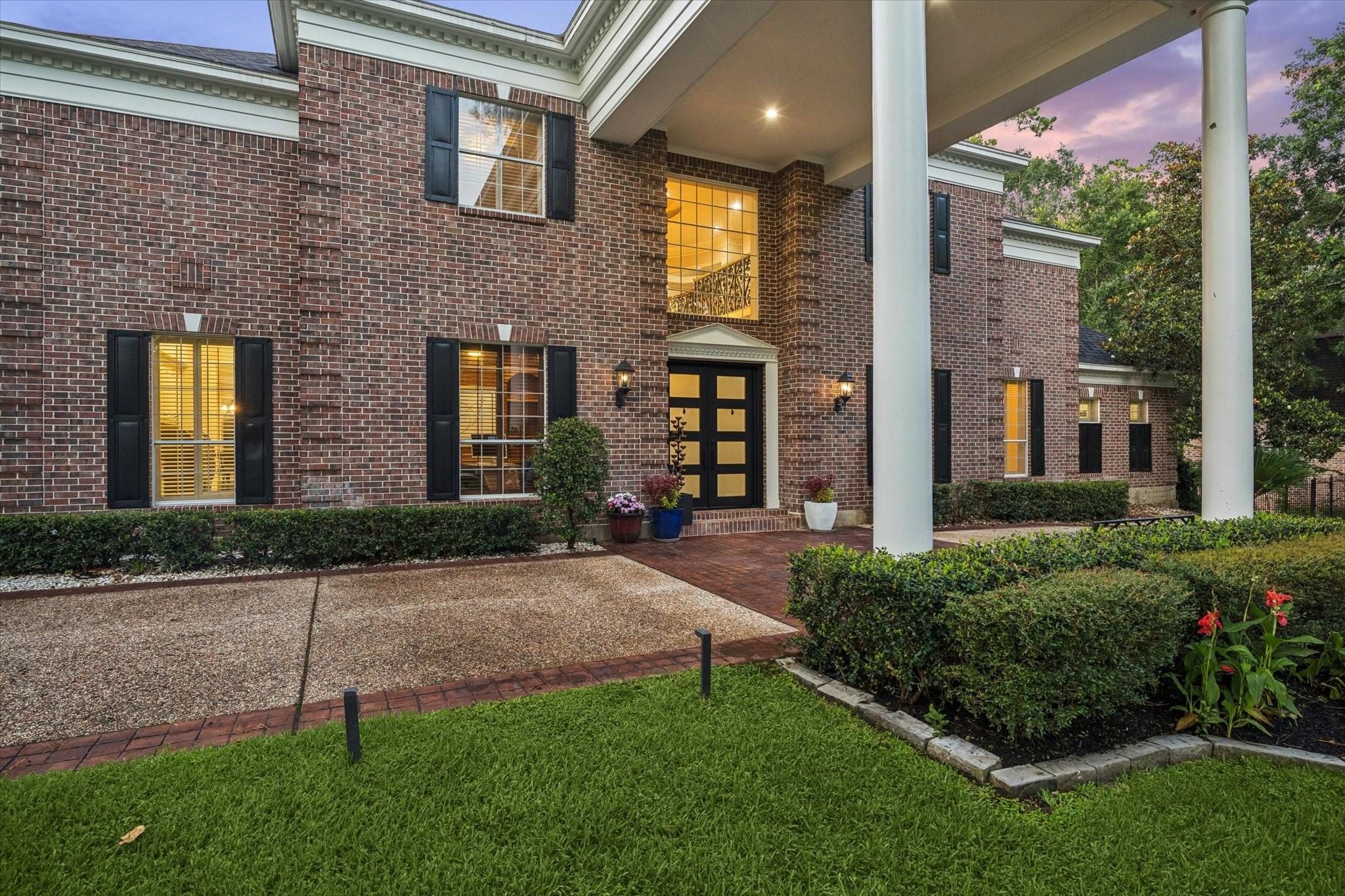 35 N Regent Oak