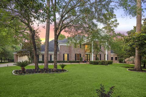 Homes For Sale - 35 N Regent Oak<br/> Montgomery County, Spring, TX 77381
