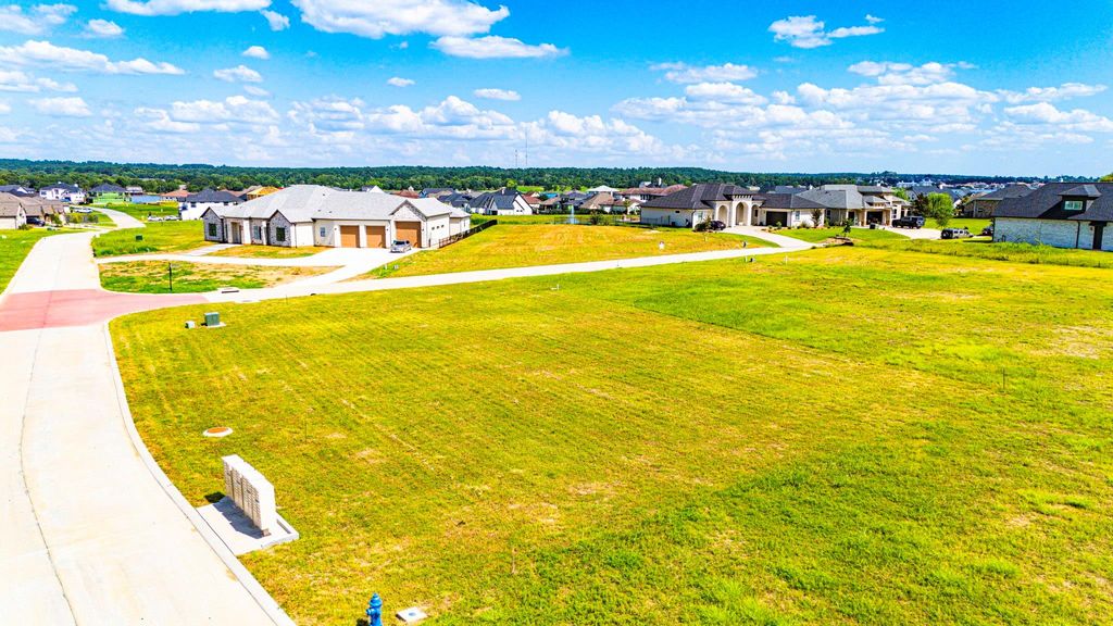Photo of 10933 Dauphine Street, Willis, TX 77318 (MLS # 65650608)