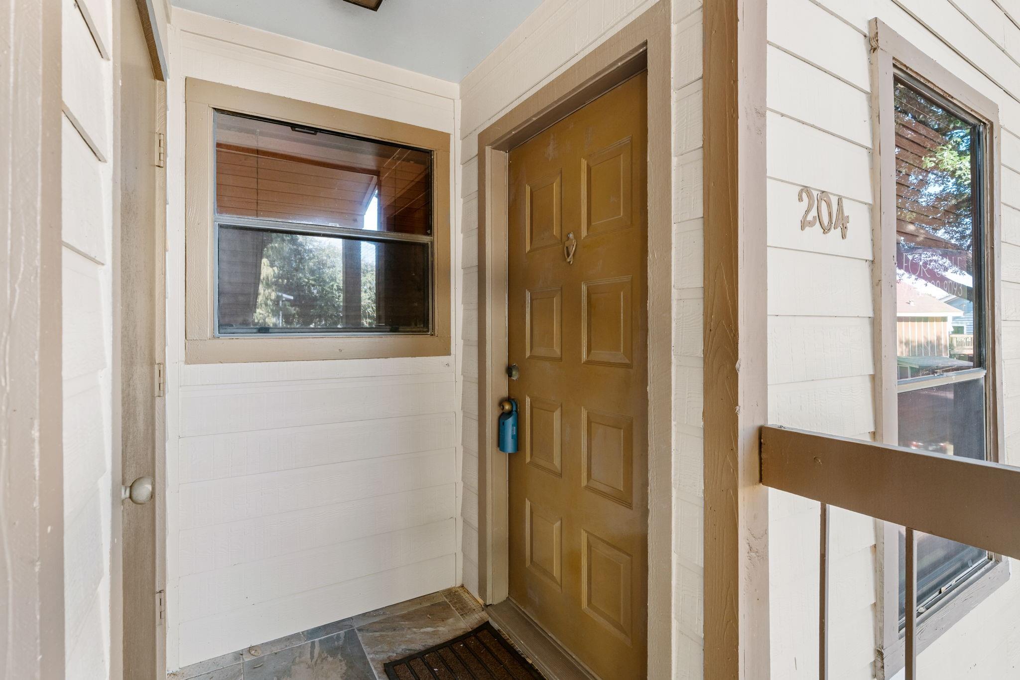 204 Lakeview Terrace G