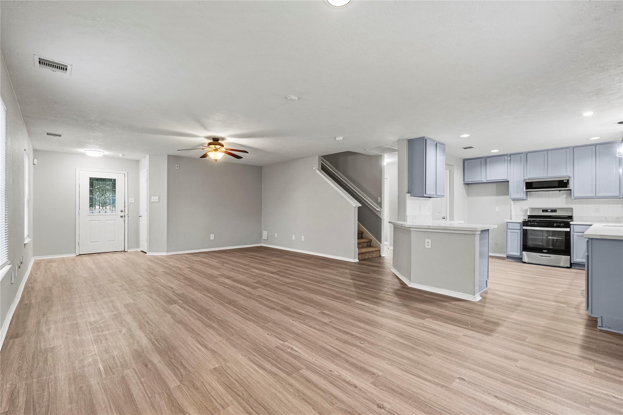 7606 Hillsdale Park Court