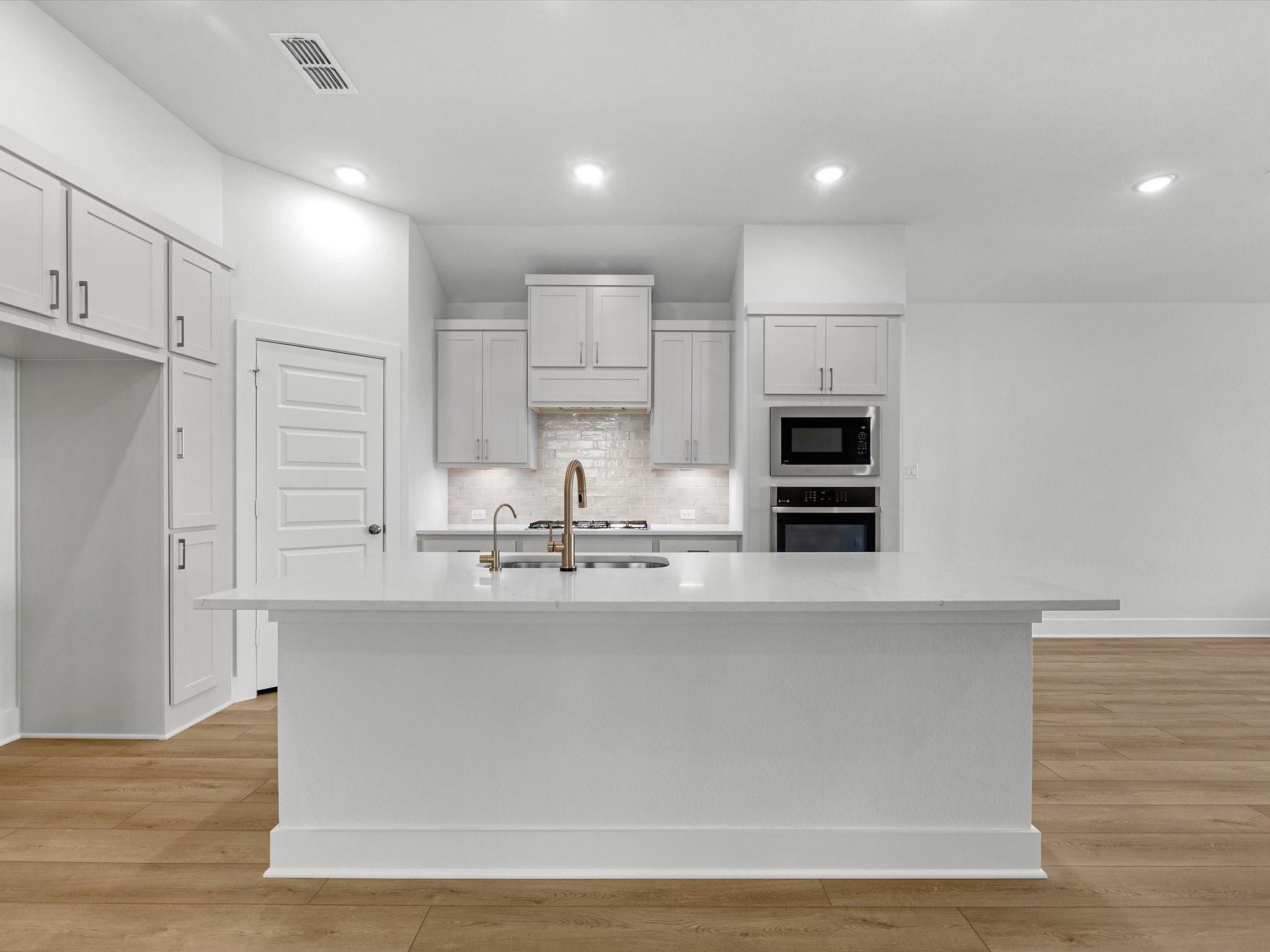 16510 Harmony Lea Lane