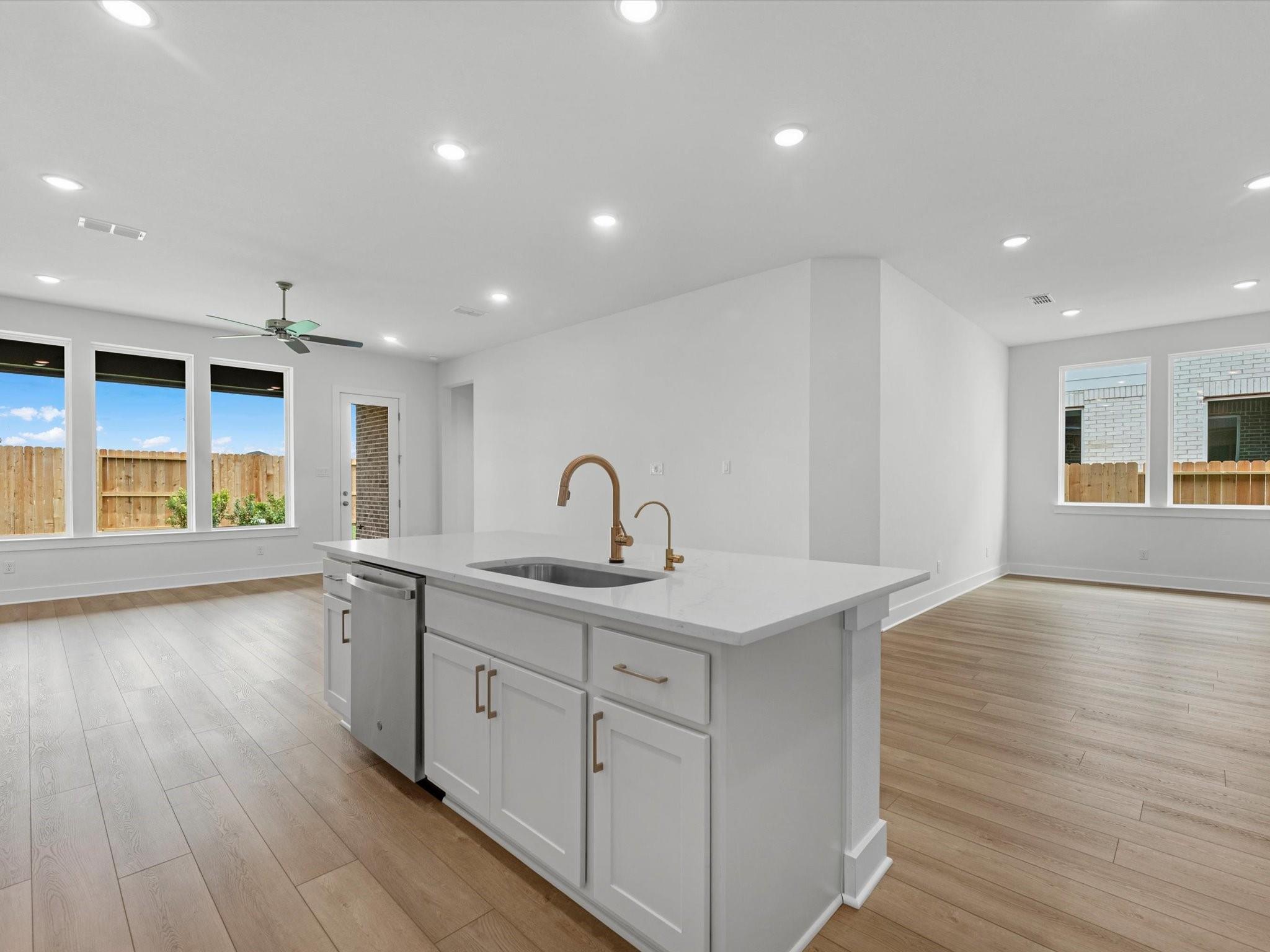 16510 Harmony Lea Lane