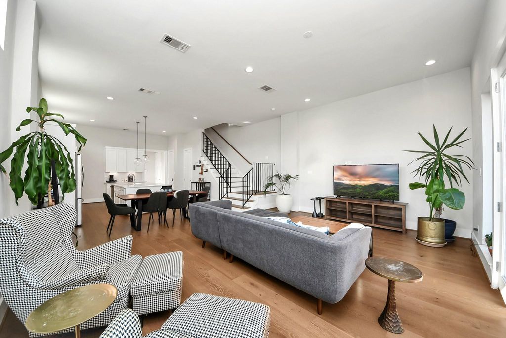 Photo of 1815 Arbor Street, Houston, TX 77004 (MLS # 65666805)