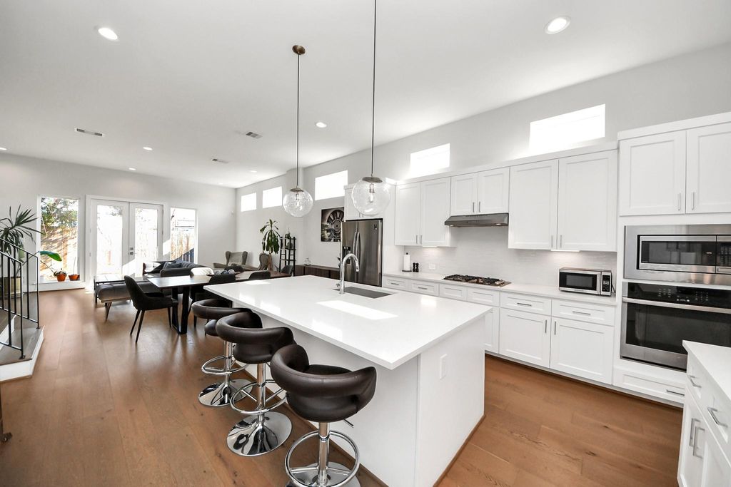 Photo of 1815 Arbor Street, Houston, TX 77004 (MLS # 65666805)