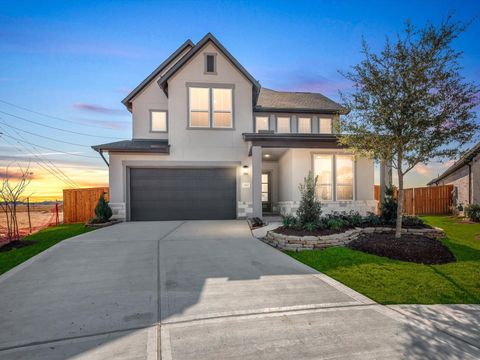 Photo of 31902 Wind Ridge Drive, Fulshear, TX 77441 (MLS # 32058438)