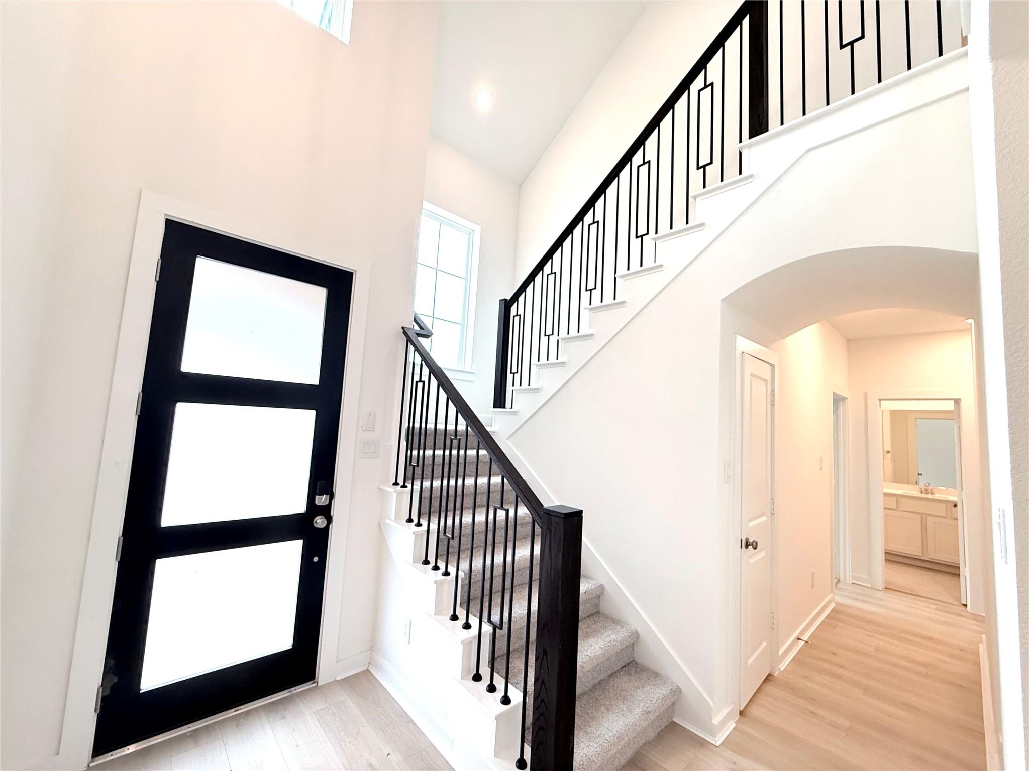 5417 Orangery Lane