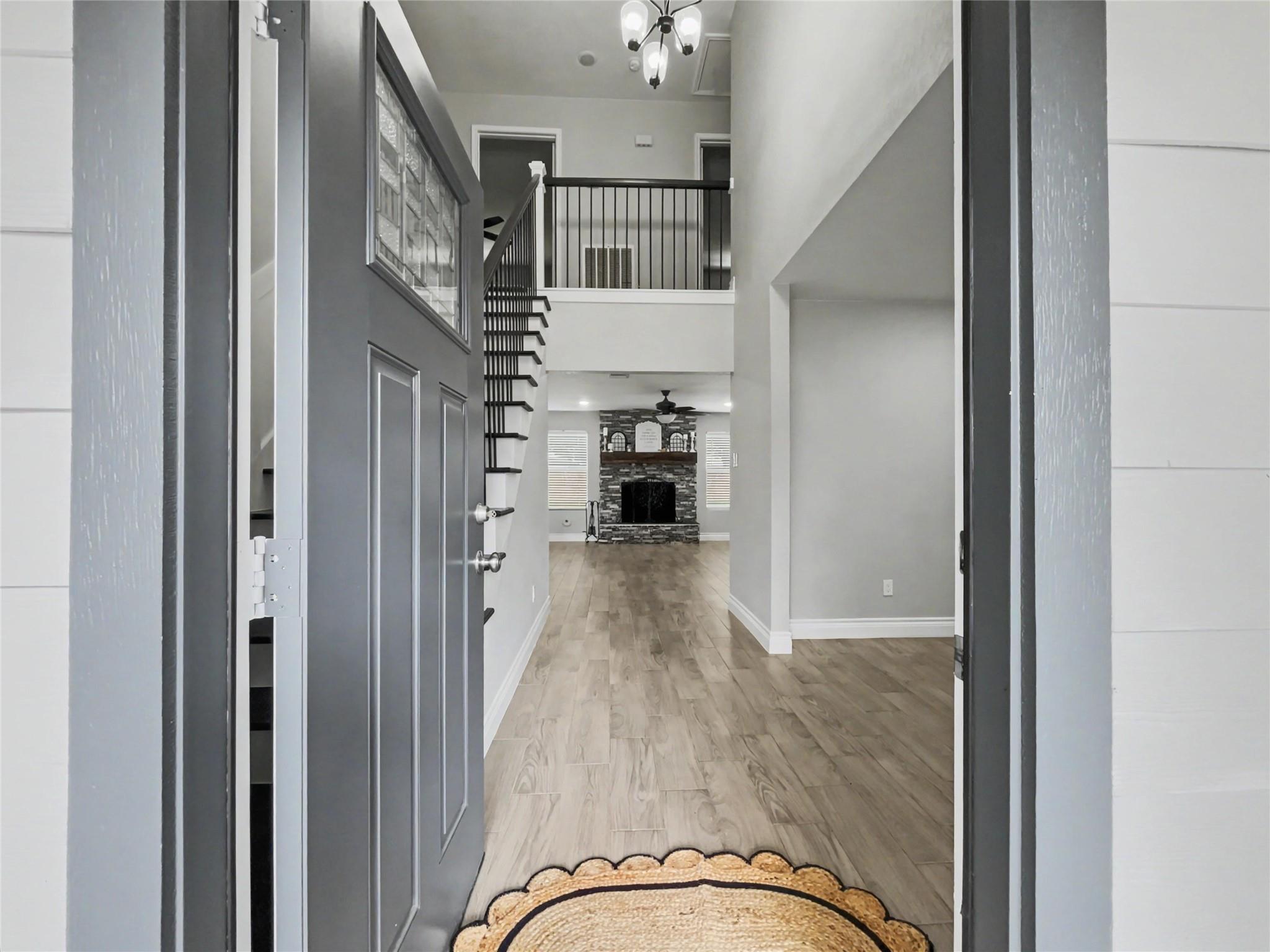 2127 Whispering Trails Circle