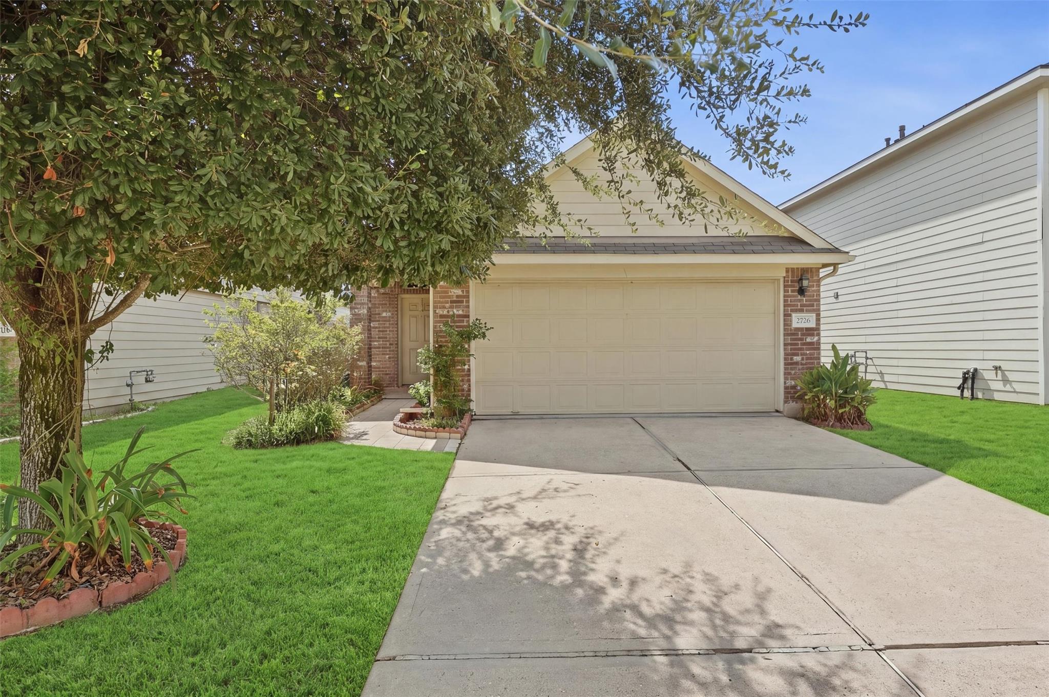 2726 Puddle Duck Court