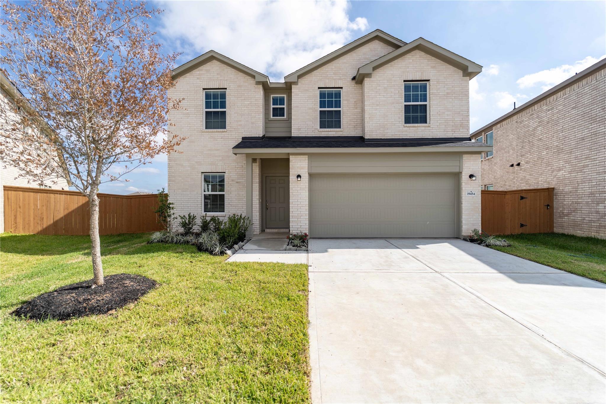 19454 Saint Green Drive