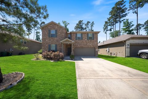 Photo of 2080 Lost Timbers Drive, Conroe, TX 77304 (MLS # 75374555)