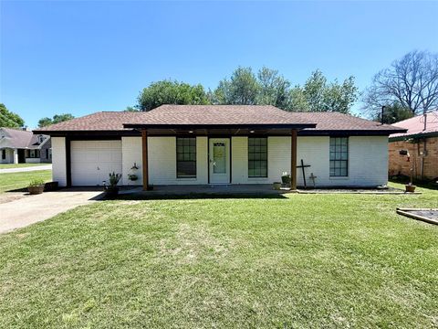 Tiny photo for 1255 S Gustan Street, Sour Lake, TX 77659 (MLS # 75097469)