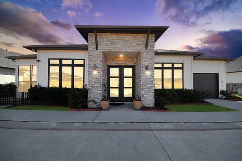 Tiny photo for 10319 Anchorage Passage, Richmond, TX 77407 (MLS # 89460070)