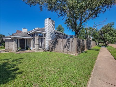 Photo of 7402 Cavesson Drive, Cypress, TX 77433 (MLS # 92976985)