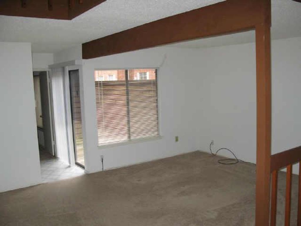 Photo of 3020 Windchase Blvd, Houston, TX 77082 (MLS # 10321968)