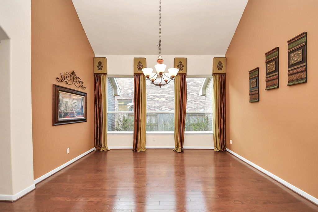 Photo of 5623 Maverick Bend Lane, Missouri City, TX 77459 (MLS # 87902441)