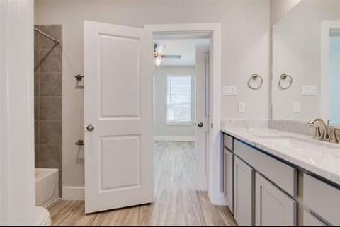 Tiny photo for 1741 Cove Crescent Court, Houston, TX 77055 (MLS # 66899744)