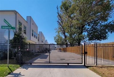 Tiny photo for 1741 Cove Crescent Court, Houston, TX 77055 (MLS # 66899744)