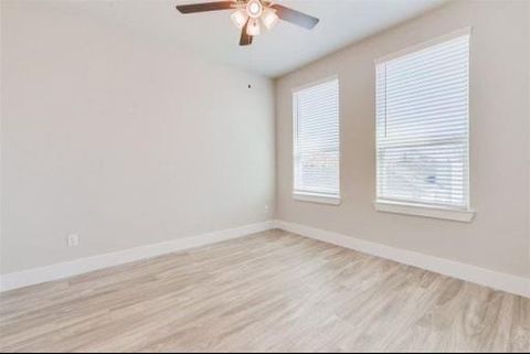 Tiny photo for 1741 Cove Crescent Court, Houston, TX 77055 (MLS # 66899744)