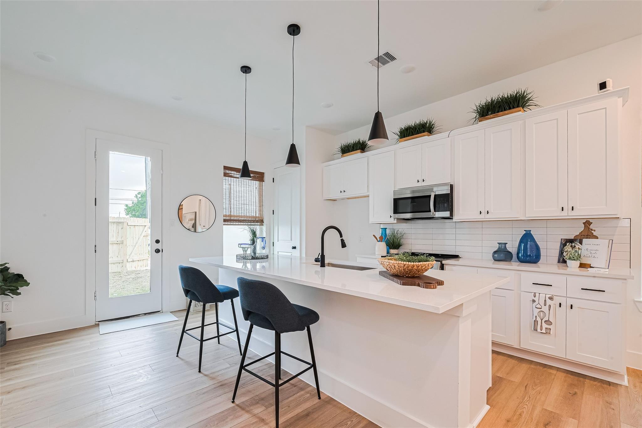 5914 Shelburne Street