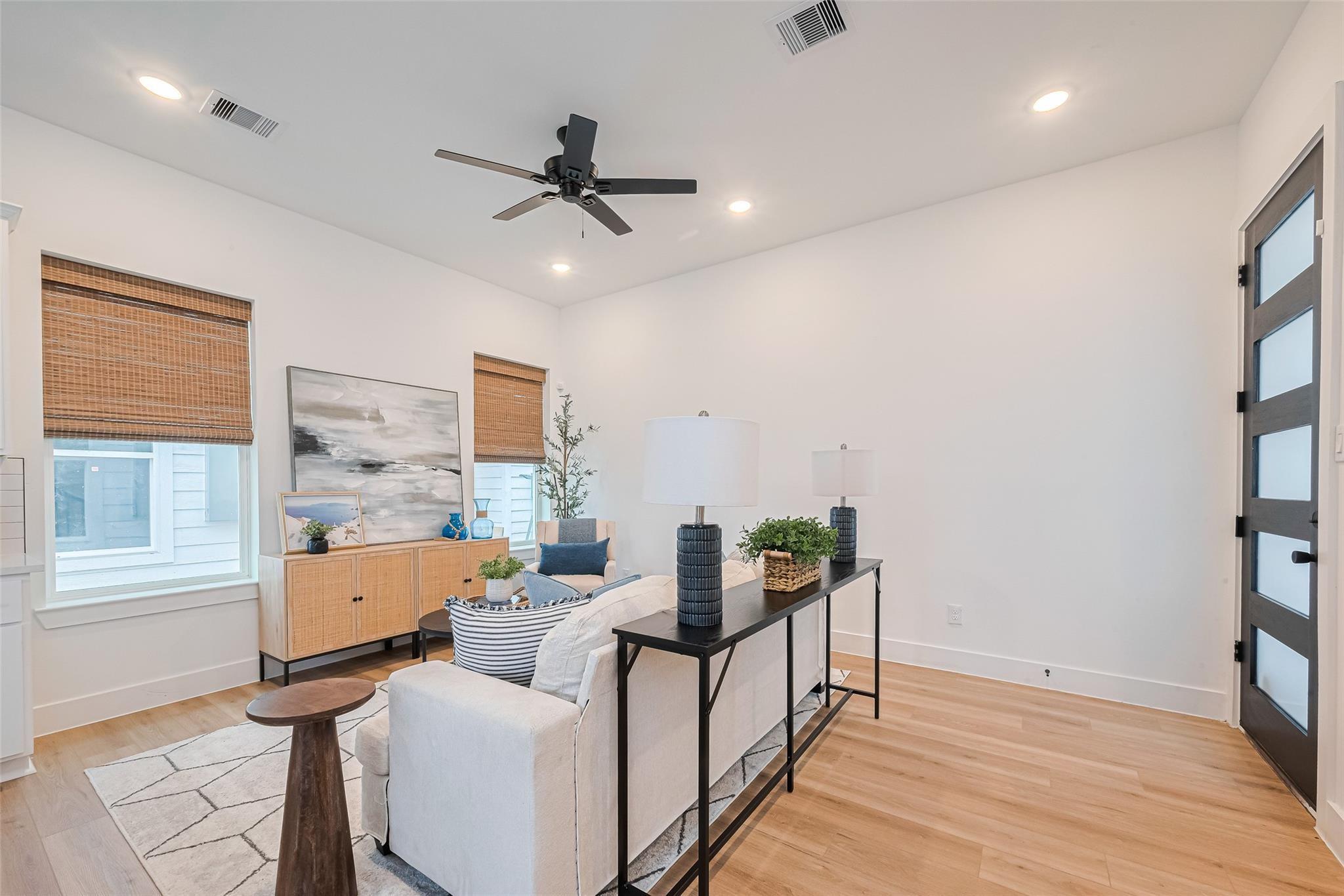 5914 Shelburne Street