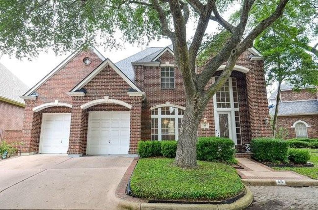 Photo of 45 Ambleside Crescent Drive, Sugar Land, TX 77479 (MLS # 14192290)