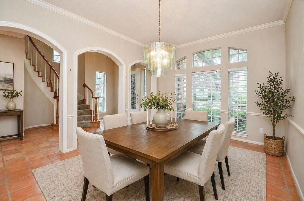 Photo of 45 Ambleside Crescent Drive, Sugar Land, TX 77479 (MLS # 14192290)