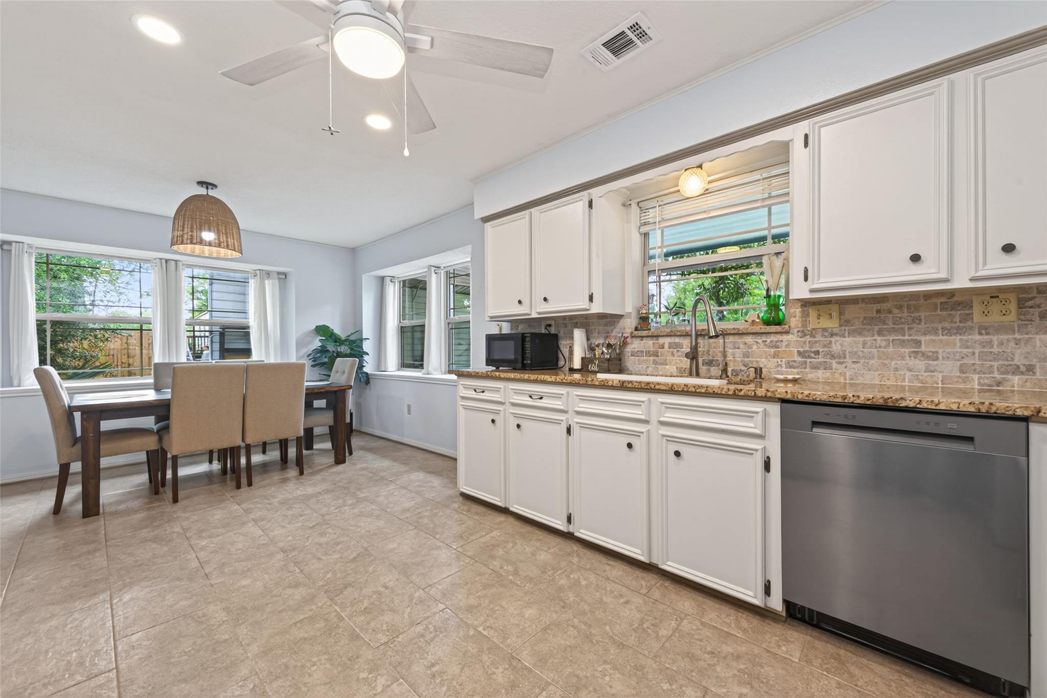 20586 Split Oak Drive