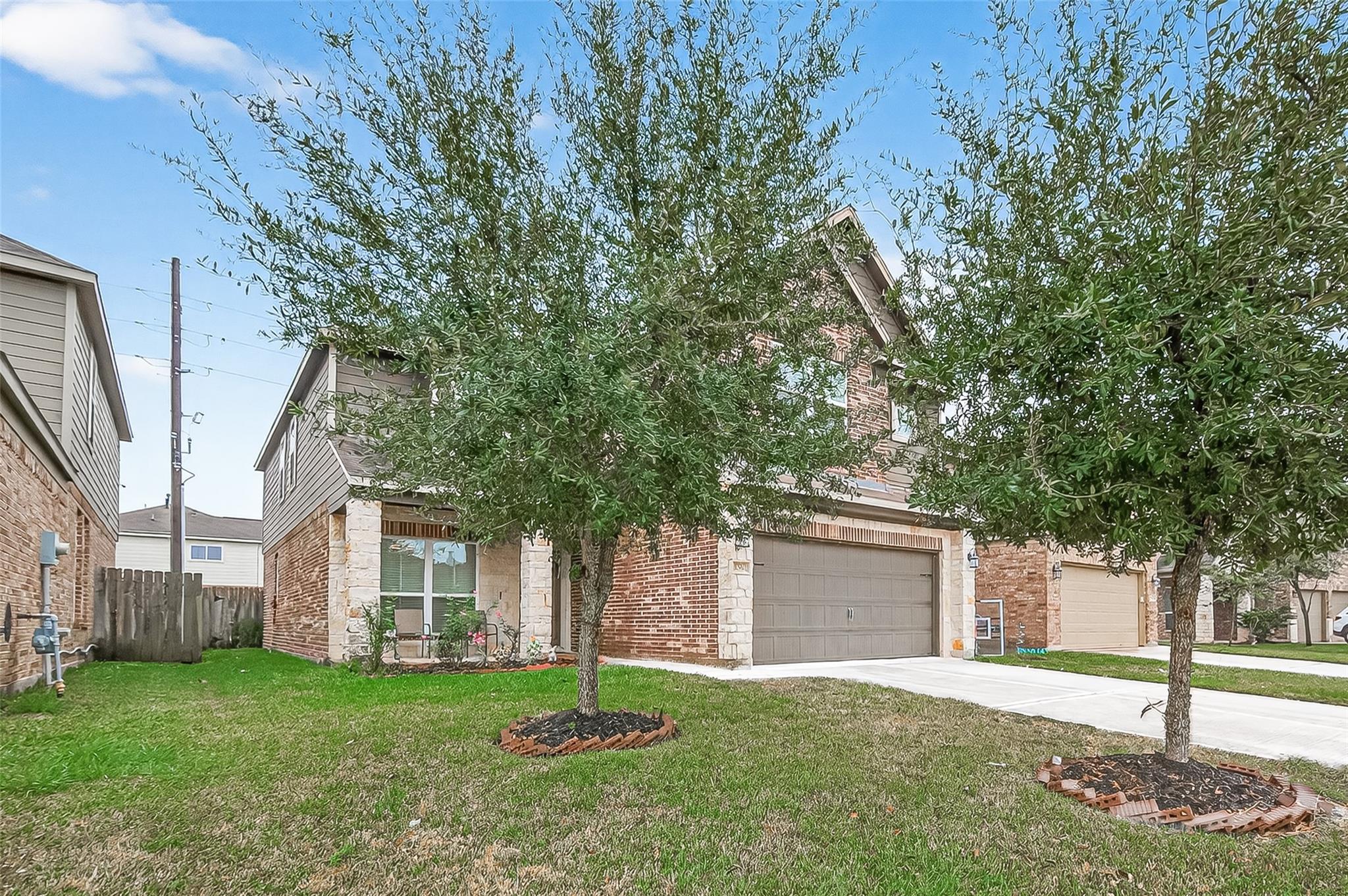 2343 Bright Sunrise Trail