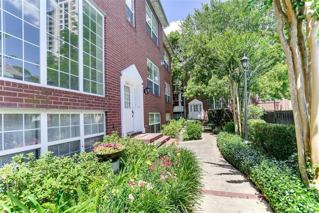 Photo of 1307 Prospect Street, Houston, TX 77004 (MLS # 87742921)