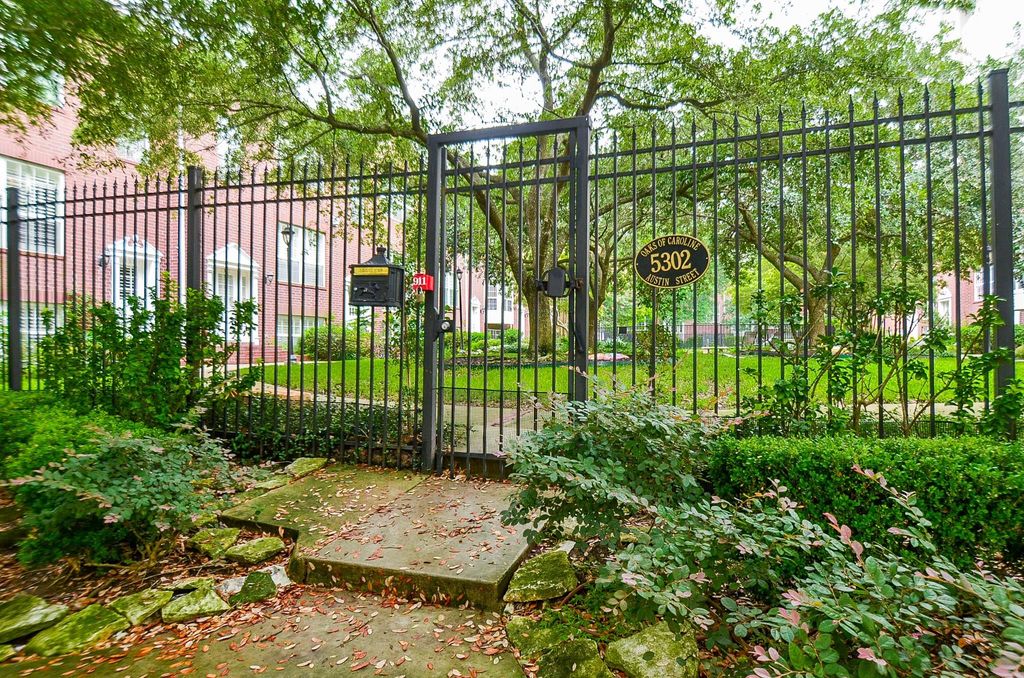 Photo of 1307 Prospect Street, Houston, TX 77004 (MLS # 87742921)