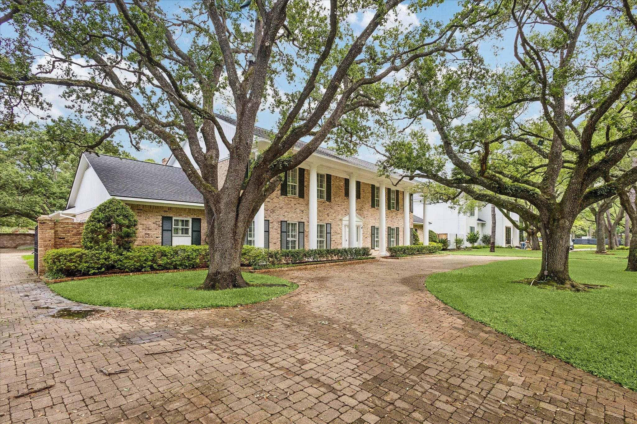 515 Hunterwood Drive