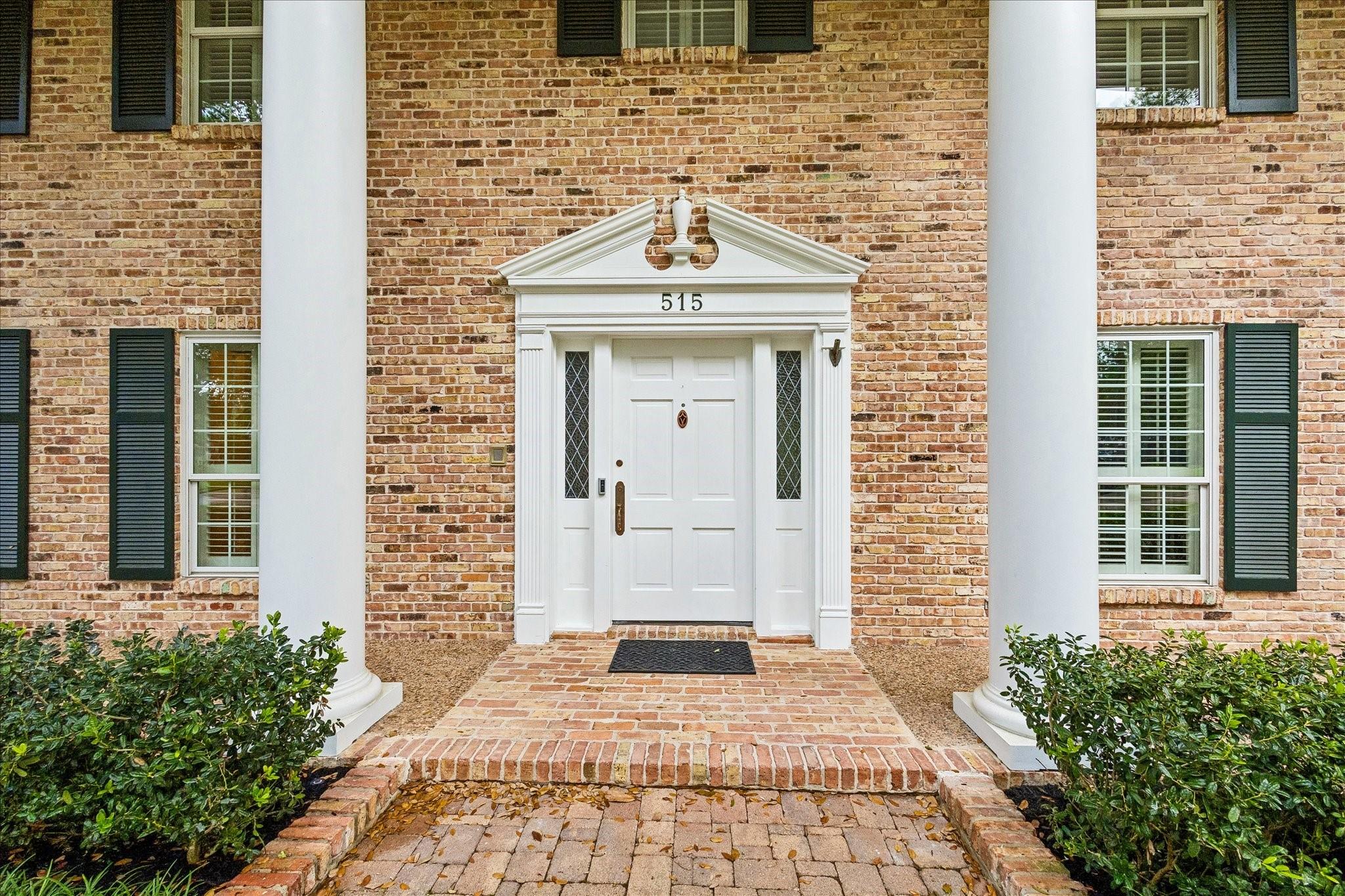 515 Hunterwood Drive