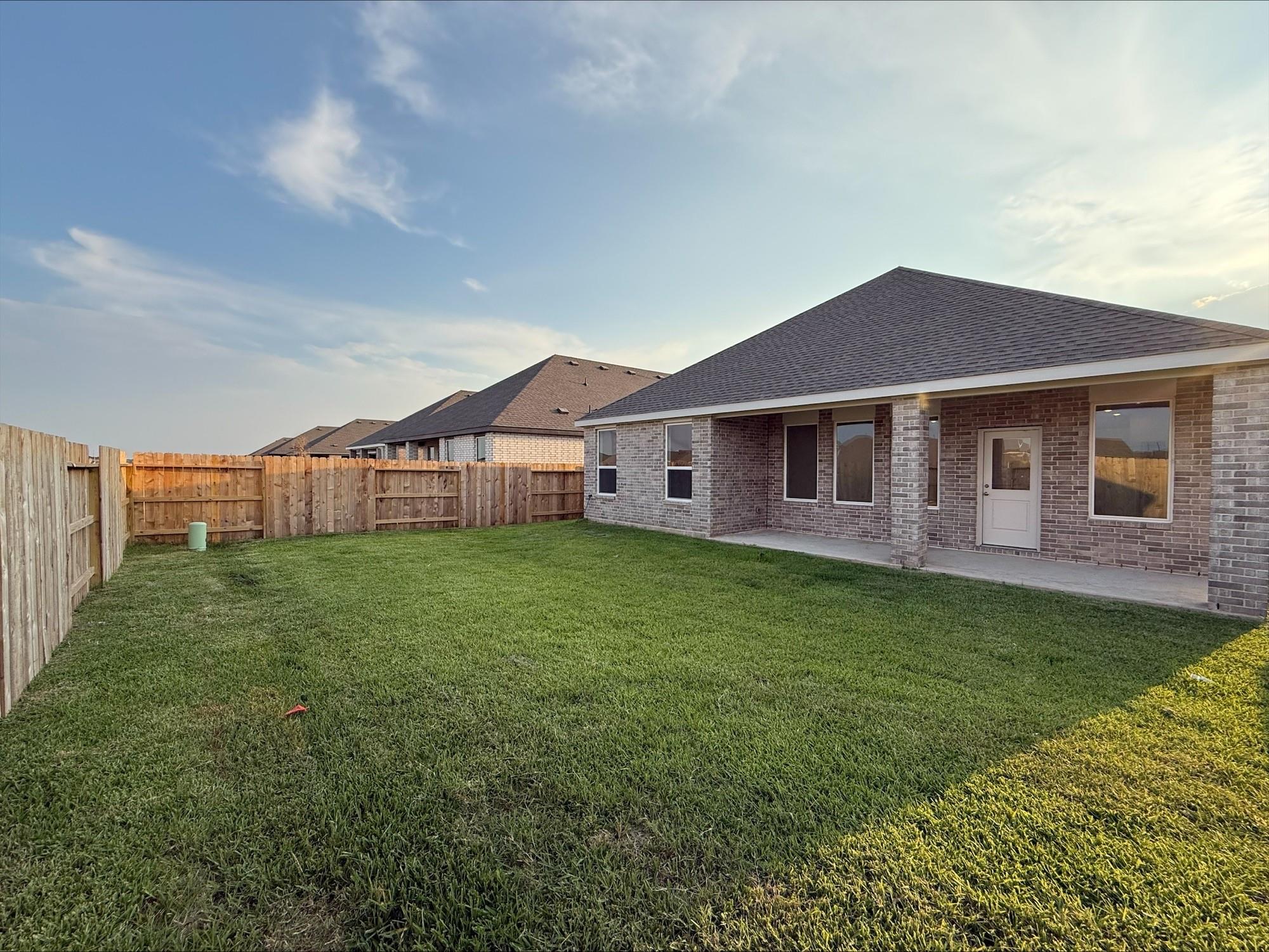 6427 Seafoam Lake Drive