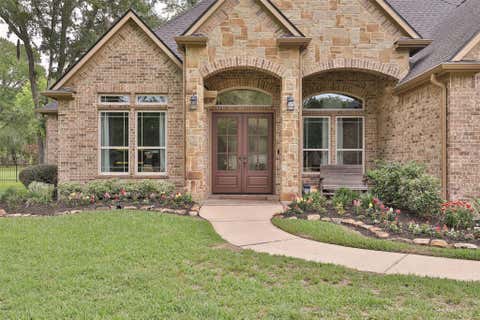 Homes For Sale - 3422 Woodbine Drive<br/> Fort Bend County, Fulshear, TX 77441