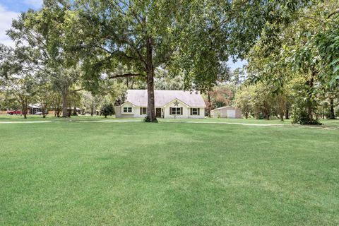 Photo of 3944 Laird Road, Kountze, TX 77625 (MLS # 82241144) Photo of 3944 Laird Road, Kountze, TX 77625 (MLS # 82241144)