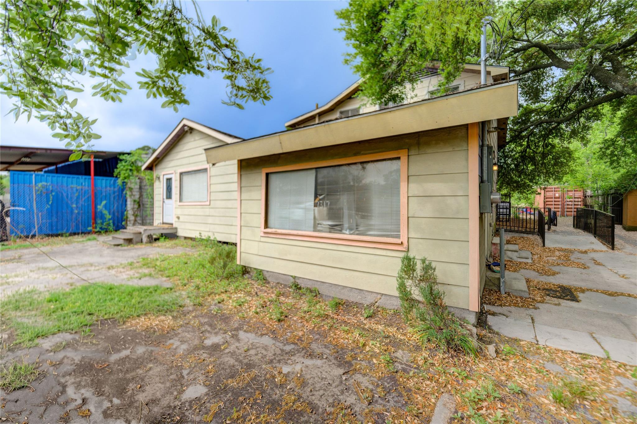 9317 Homestead Road
