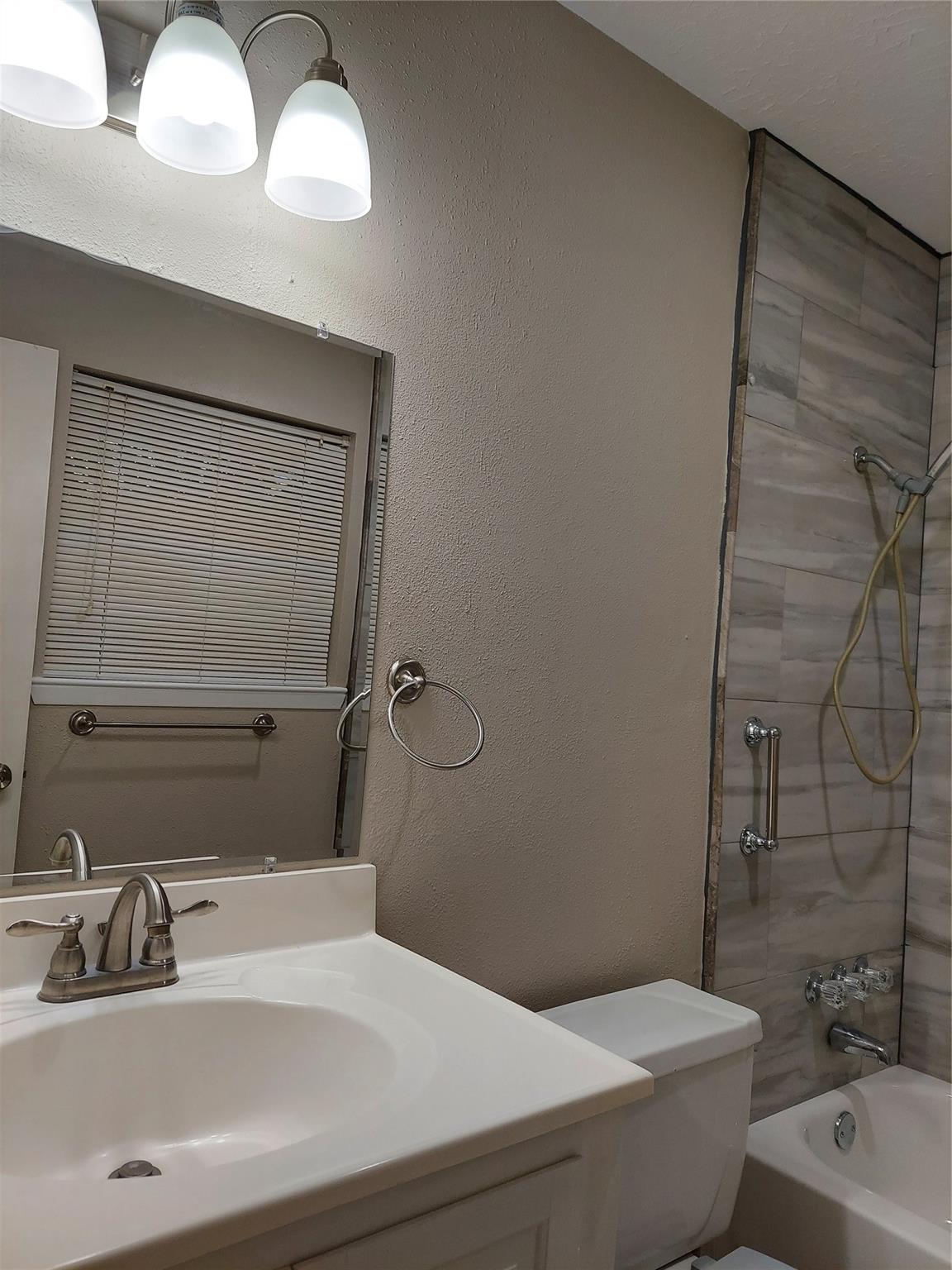 3878 Laura Leigh Drive