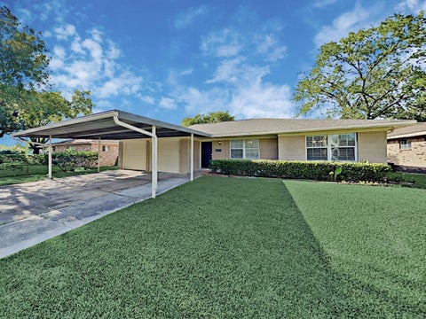 Photo of 2705 Coy Drive, Deer Park, TX 77536 (MLS # 48427216)