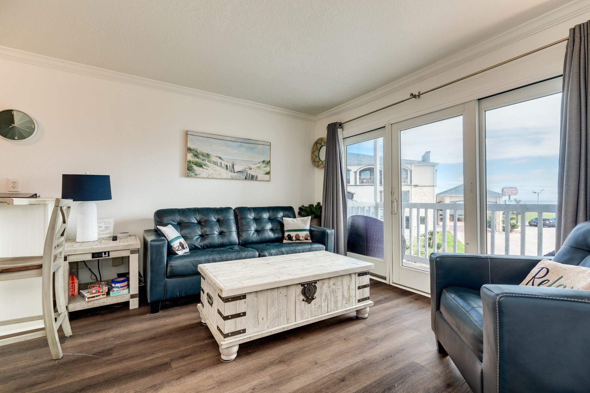 6300 Seawall Boulevard 3215