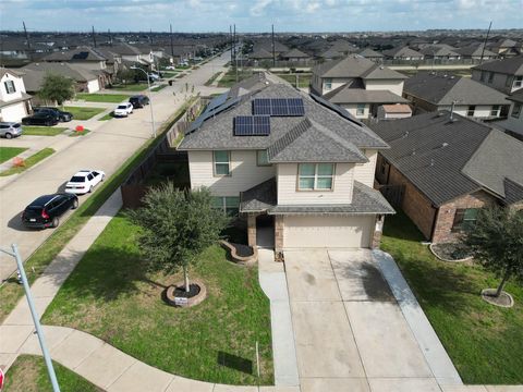 Photo of 8003 Ecru Lane, Rosharon, TX 77583 (MLS # 56065056)